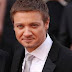 Jeremy Renner Height - How Tall