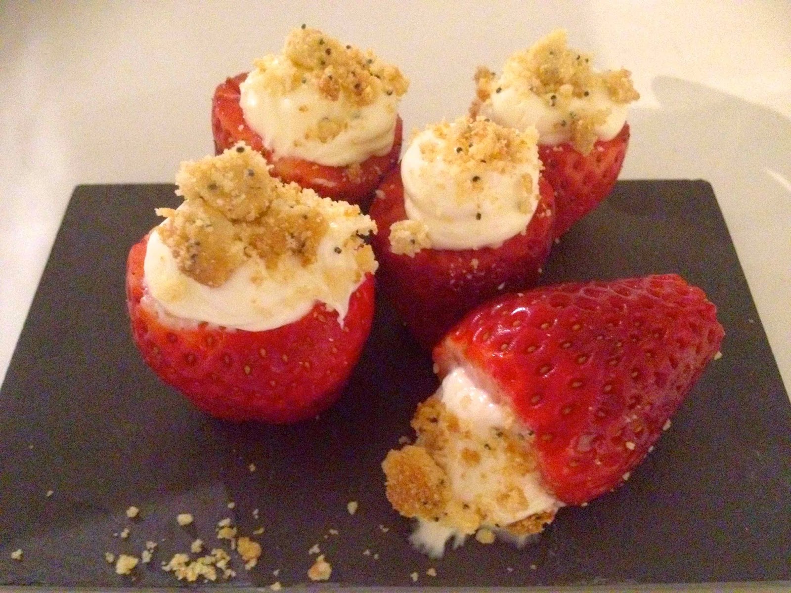 Cheesecake strawberries
