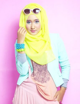 desain-busana-muslim-modern-dian-pelangi desain-busana-muslim-modern-dian-pelangi