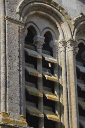Romaanse kunst en architectuur Eglise SaintMartin te CuiryHousse