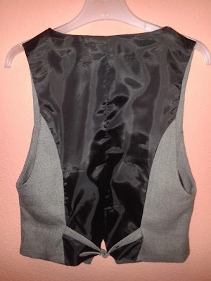 chaleco mujer corte princesa http://www.patronycostura.com/2013/11/tema-14-chaleco-mujer-corte-princesa.html
