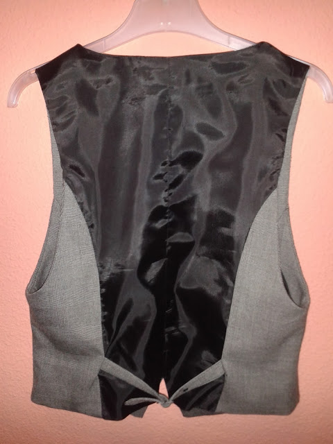 chaleco mujer corte princesa http://www.patronycostura.com/2013/11/tema-14-chaleco-mujer-corte-princesa.html