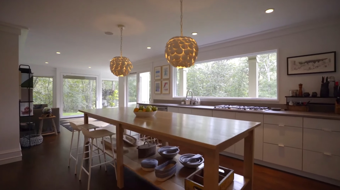 36 Interior Design Photos vs. 194 Middle Line Hwy, Southampton, NY Luxury Home Tour