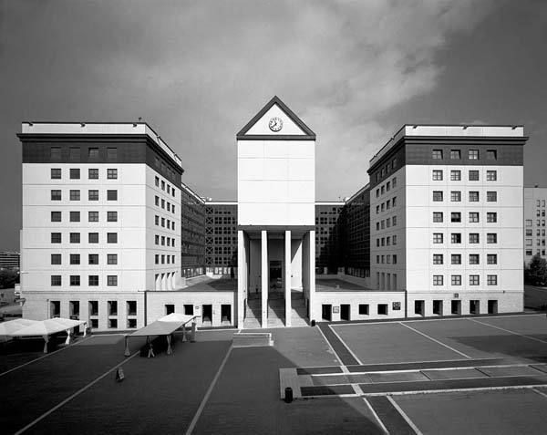 Centro Direzionale e Fontivegge a Perugia Aldo Rossi | 1988