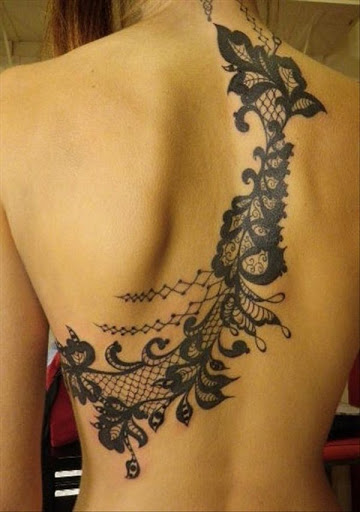 Laço preto tatuagens para a garota de volta