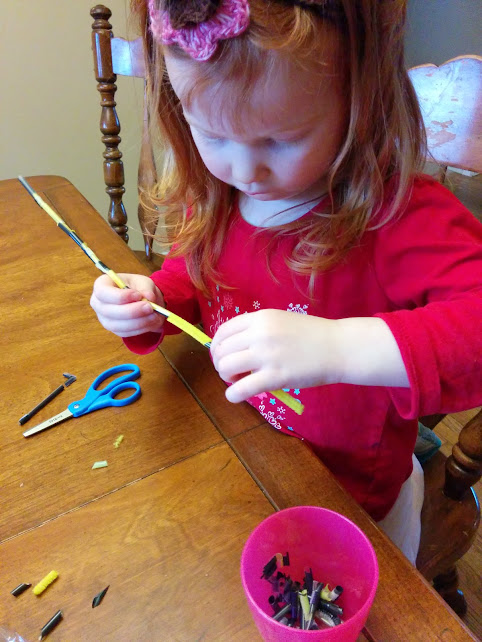 Tarkheena Crafts: Make a Building Kit with Straws and Pipe Cleaners