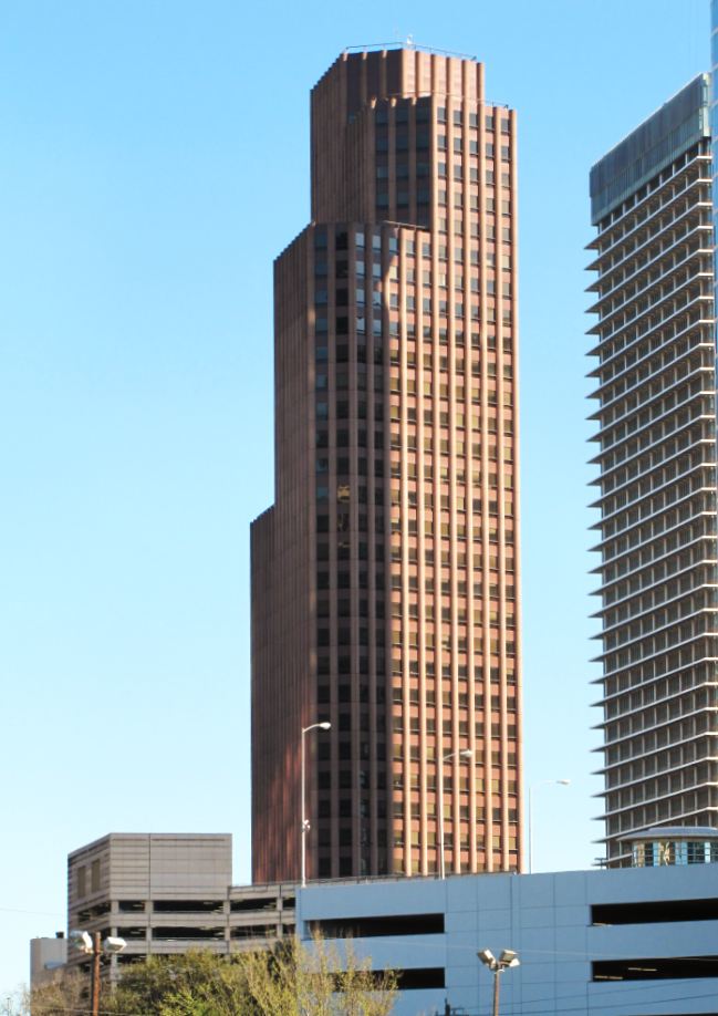 Houston in Pics Wedge International Tower
