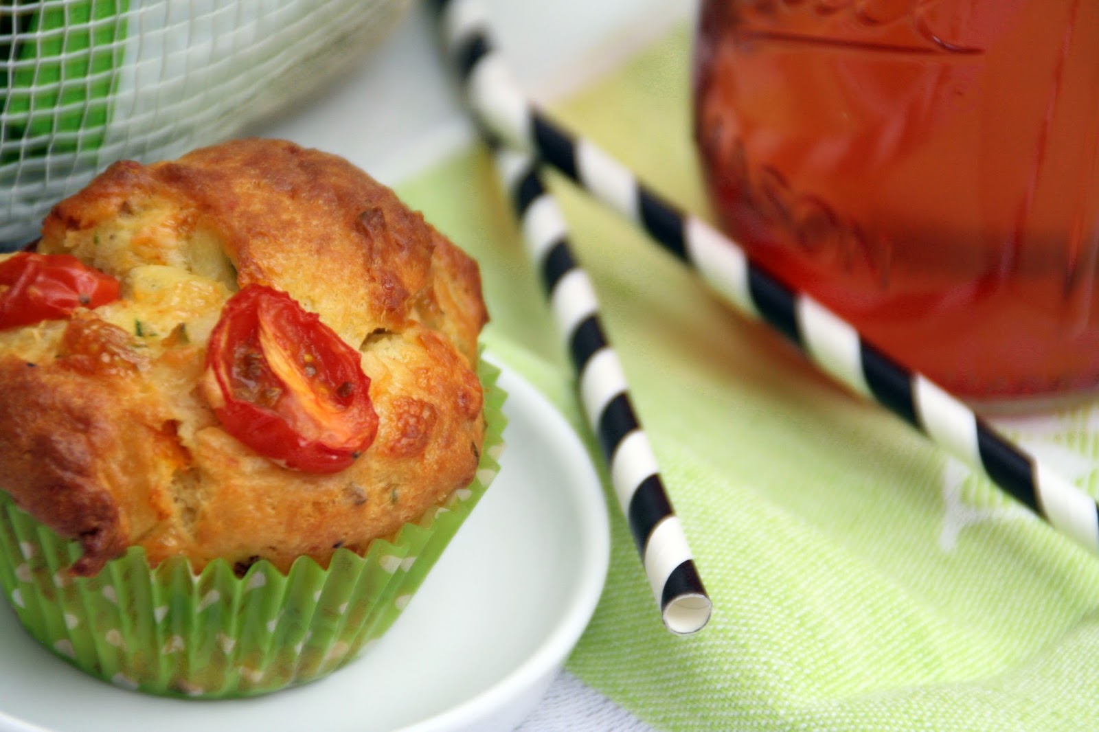 Herzhafte Muffins - mit Tomaten und Bärlauch - Ninamanie