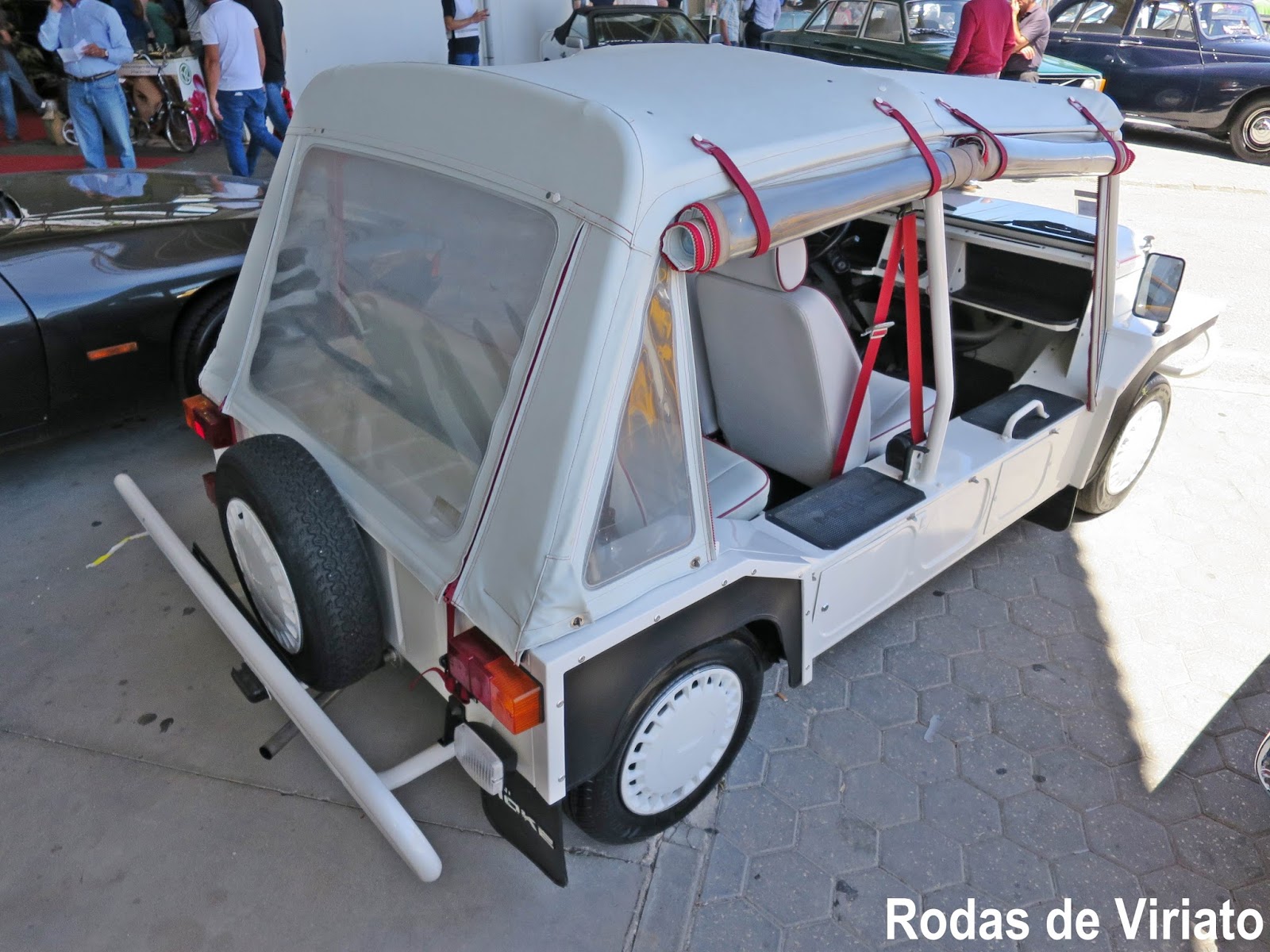 Mini Moke 25 25.ª Automobilia de Aveiro / 2017 (1/2)