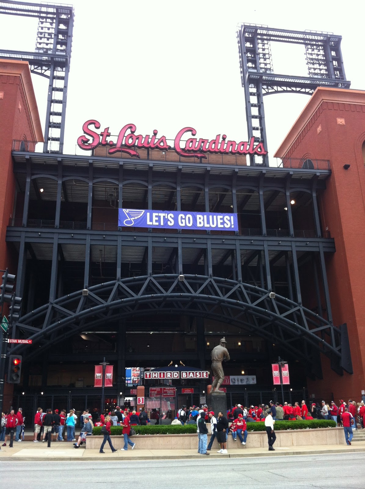 GREAT EATS HAWAII CHAMPIONS CLUB BUSCH STADIUM ST. LOUIS