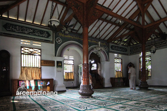 masjid hidayatullah jakarta