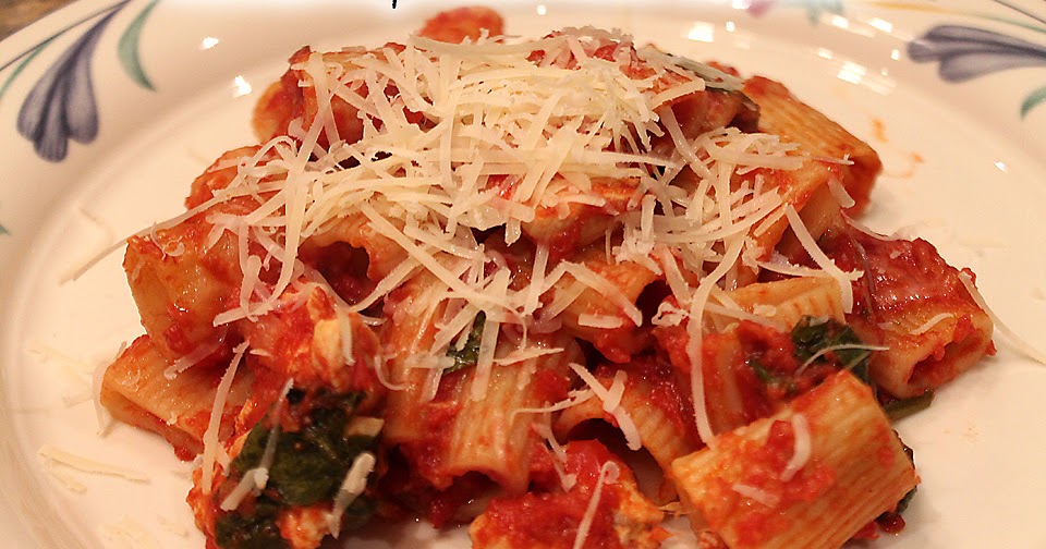 Baked Chicken Spinach Pasta (Chicken Florentine) The Kim Six Fix