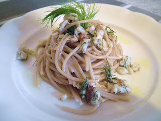 spaghetti merluzzo e finocchietto selvatico