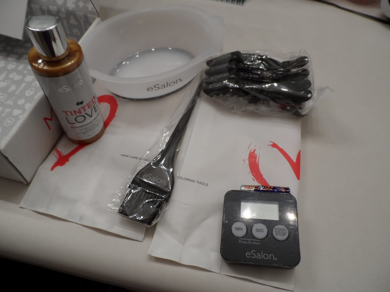 Musings of a Housewife: eSalon Review