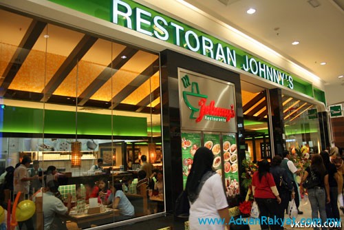Happy Learning Tamadun Islam Malaysia: Contoh-contoh restoran yang halal di Malaysia