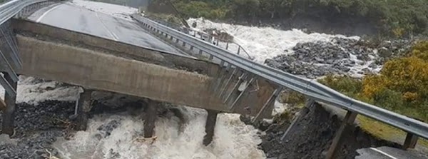 PREOCUPANTE: 12 meses de lluvia en 2 dias en nueva zelanda. PREOCUPANTE: 12 meses de lluvia en 2 dias en nueva zelanda.