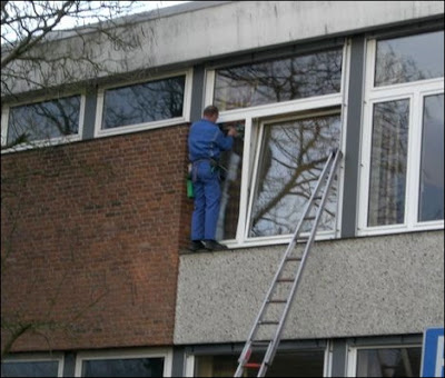 Window Cleaners In Leeds >> Robinson-Solutions Professional Window Cleaning: Window ... Window Cleaners In Leeds >> Robinson-Solutions Professional Window Cleaning: Window ...