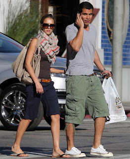 Hollywoodsand: Jessica Alba With Boyfriend Cash Warren