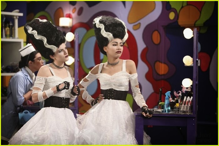 Mis Idolos Stars::::::::::: Buena Suerte Charlie, Jessie y más festejan