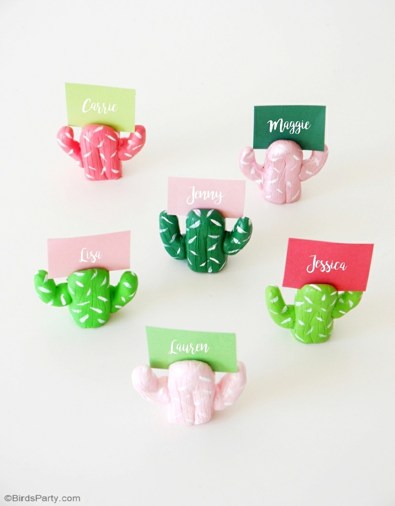 DIY Cactus Place Card Holders - a quick, fun and easy summer craft project for kids! They make great photo-holders too and fun handmade gifts! by BIrdsParty.com @birdsparty #diy #crafts #summercrafts #kidscrafts #cactuscrafts #cacti #summercampcrafts