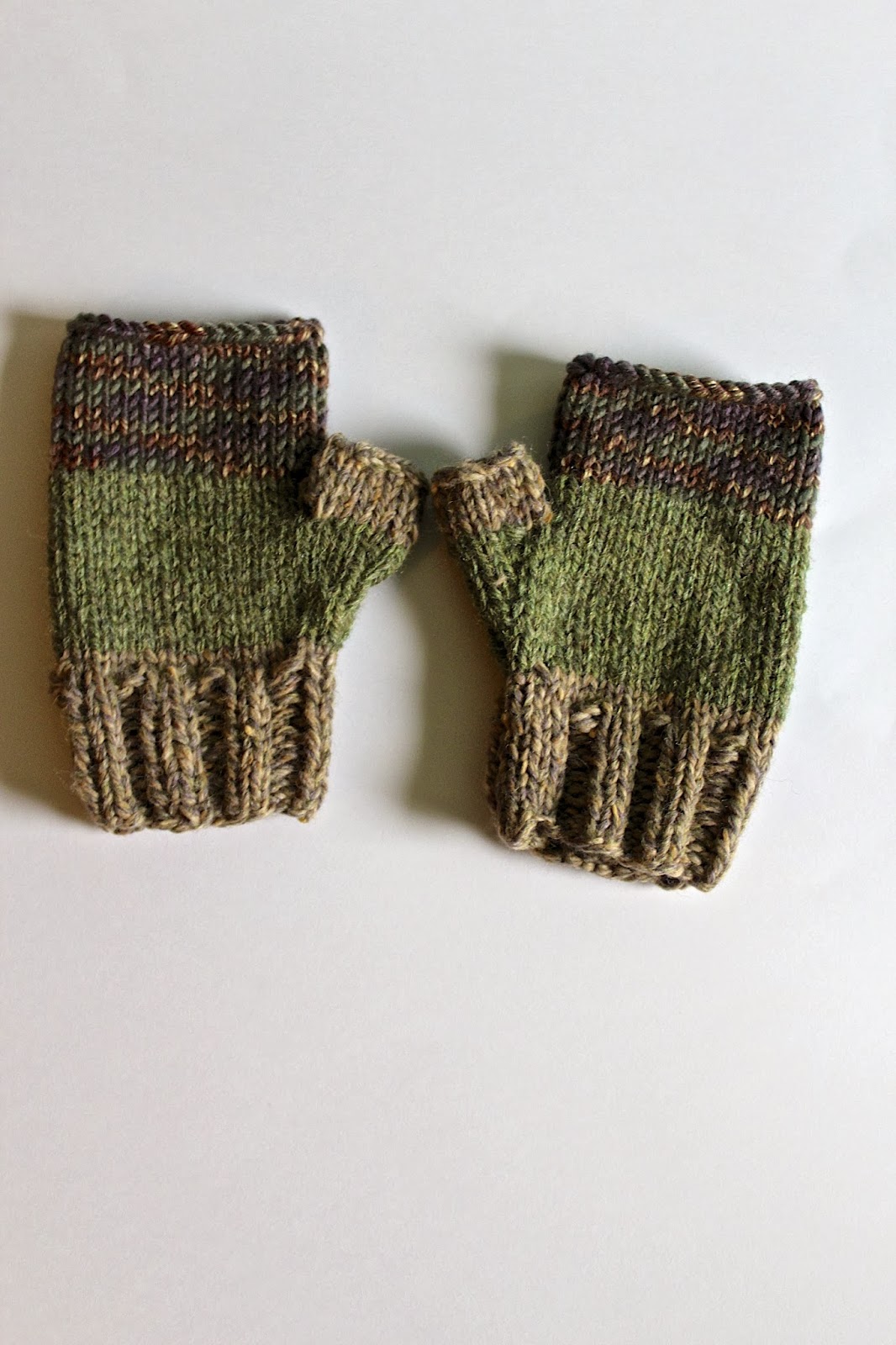 Lexalex Knit Fingerless Gloves