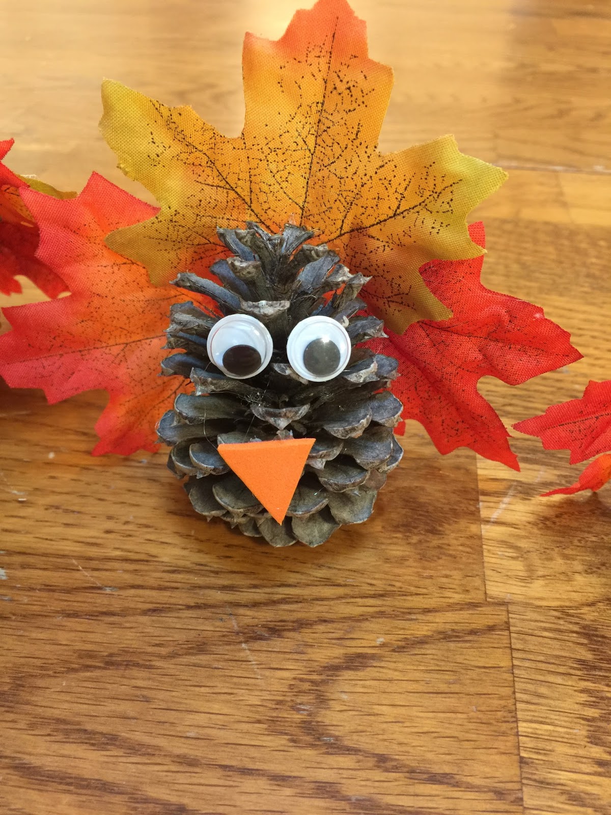 Anchors Away : Pine Cone Turkeys & A Lovely Centerpiece