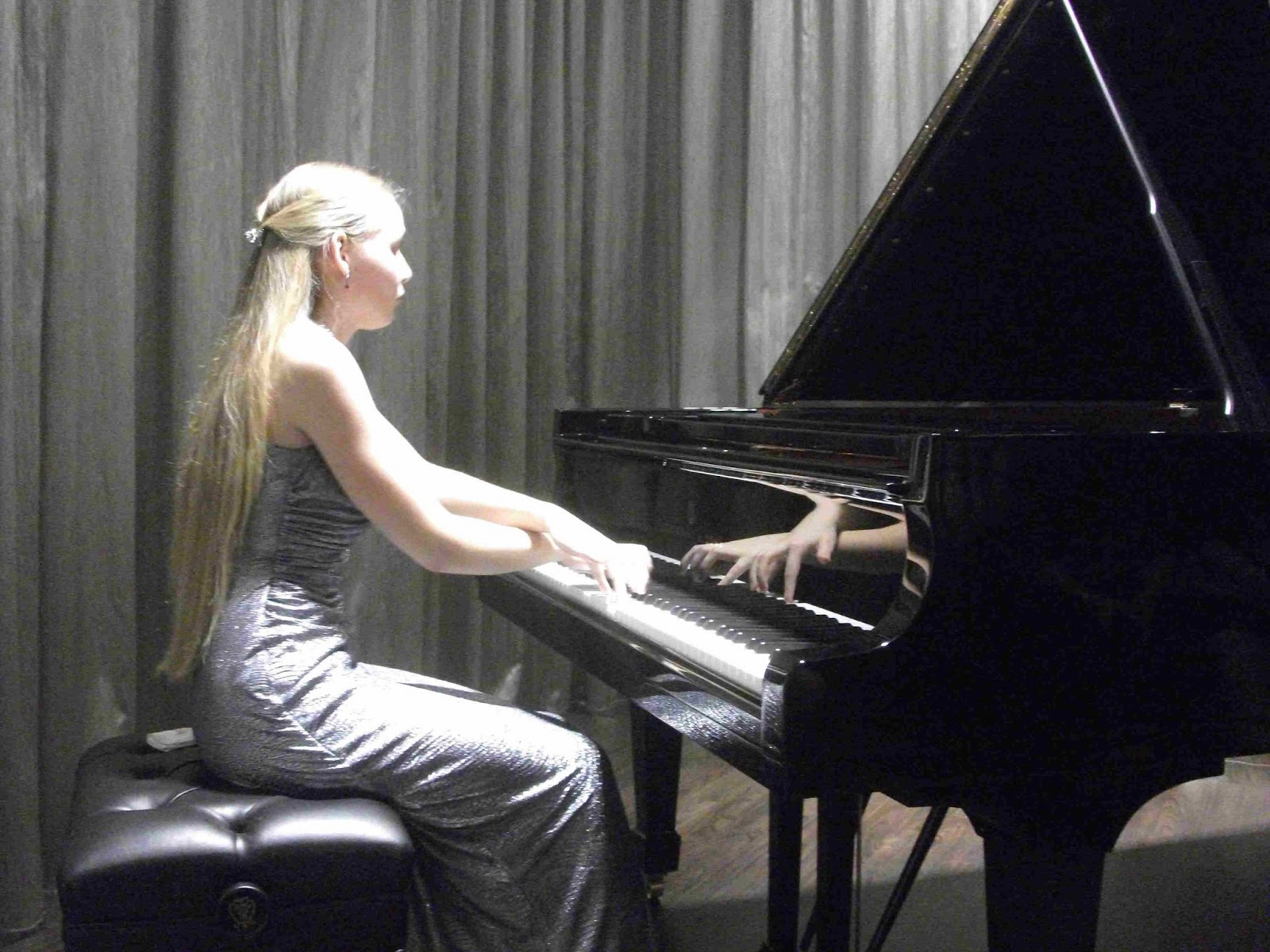 pianomania: VLADYSLAV SHEVCHENKO and KSENIIA VOKHMIANINA / Oboe and ...