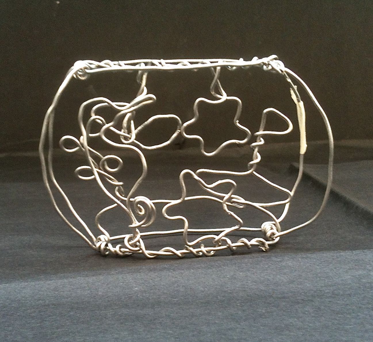 calder wire figures