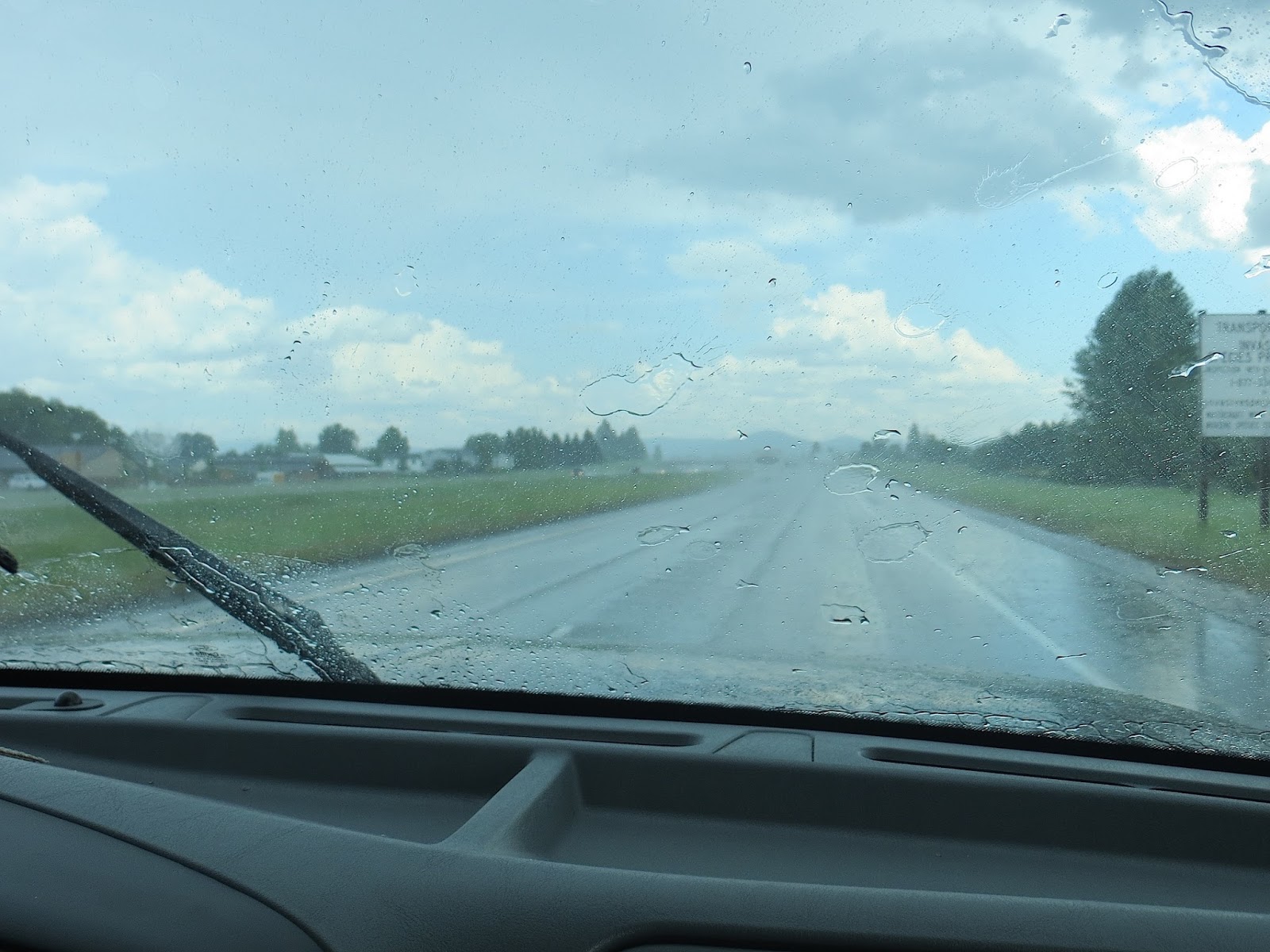 Traveling Roadmantics Idaho to Montana in a Hail Storm!