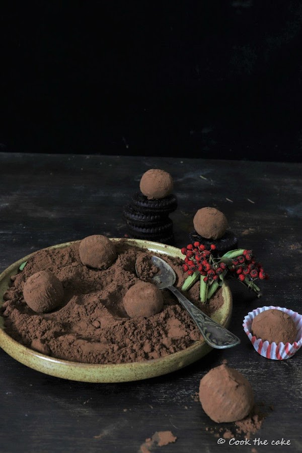 Oreo-and-mascarpone-truffles, trufas-de-oreo-y-mascarpone