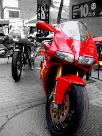 Ducati 900 Super Sport and 916