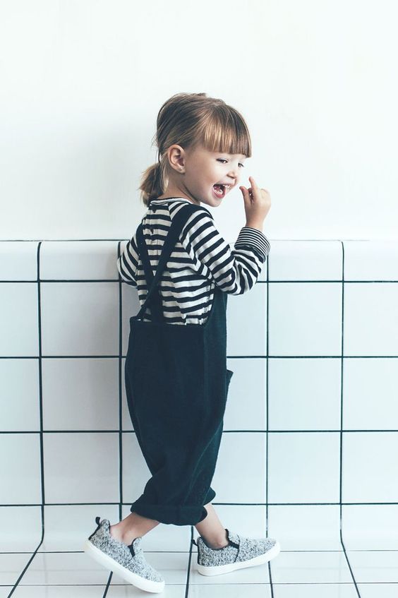 Baby girl deals black dungarees