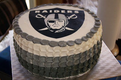 The Novice Goddess' Kitchen: Oakland Raiders Birthday Cake