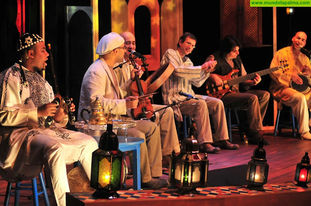 Más de 1.100 escolares asisten en Santa Cruz de La Palma al espectáculo Un té a la menta. Músicas del Magreb, organizado por "la Caixa"
