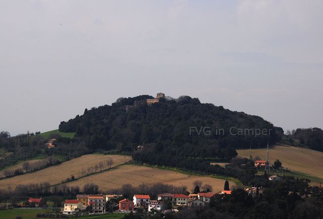 Friuli Venezia Giulia in Camper – Storia – Villa Monte Santo Pietro - Trattato di Osimo – Osimo, AN