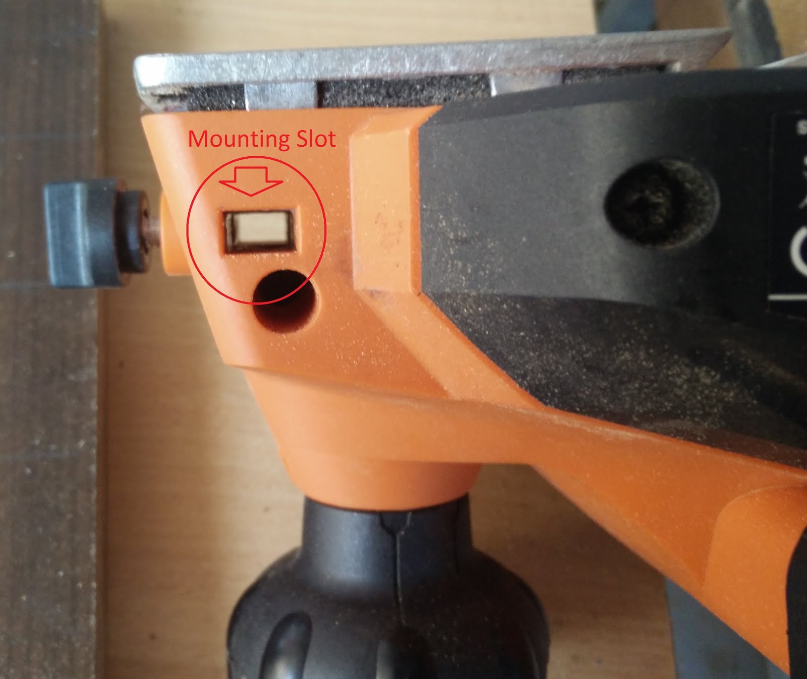 Baijal DIY: DIY Jointer using a Power Planer