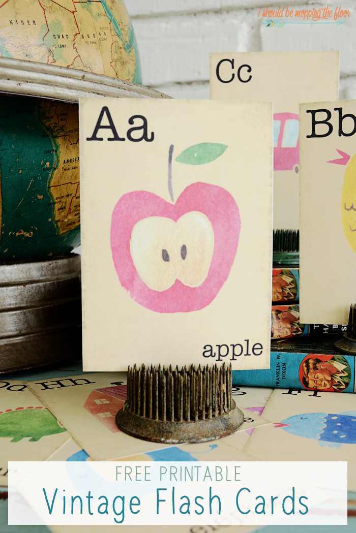 Free Printable Vintage Flash Cards | A-Z flashcards in a free download. | Perfect for classroom decor, back-to-school banners, and more! | Instant downloads.
