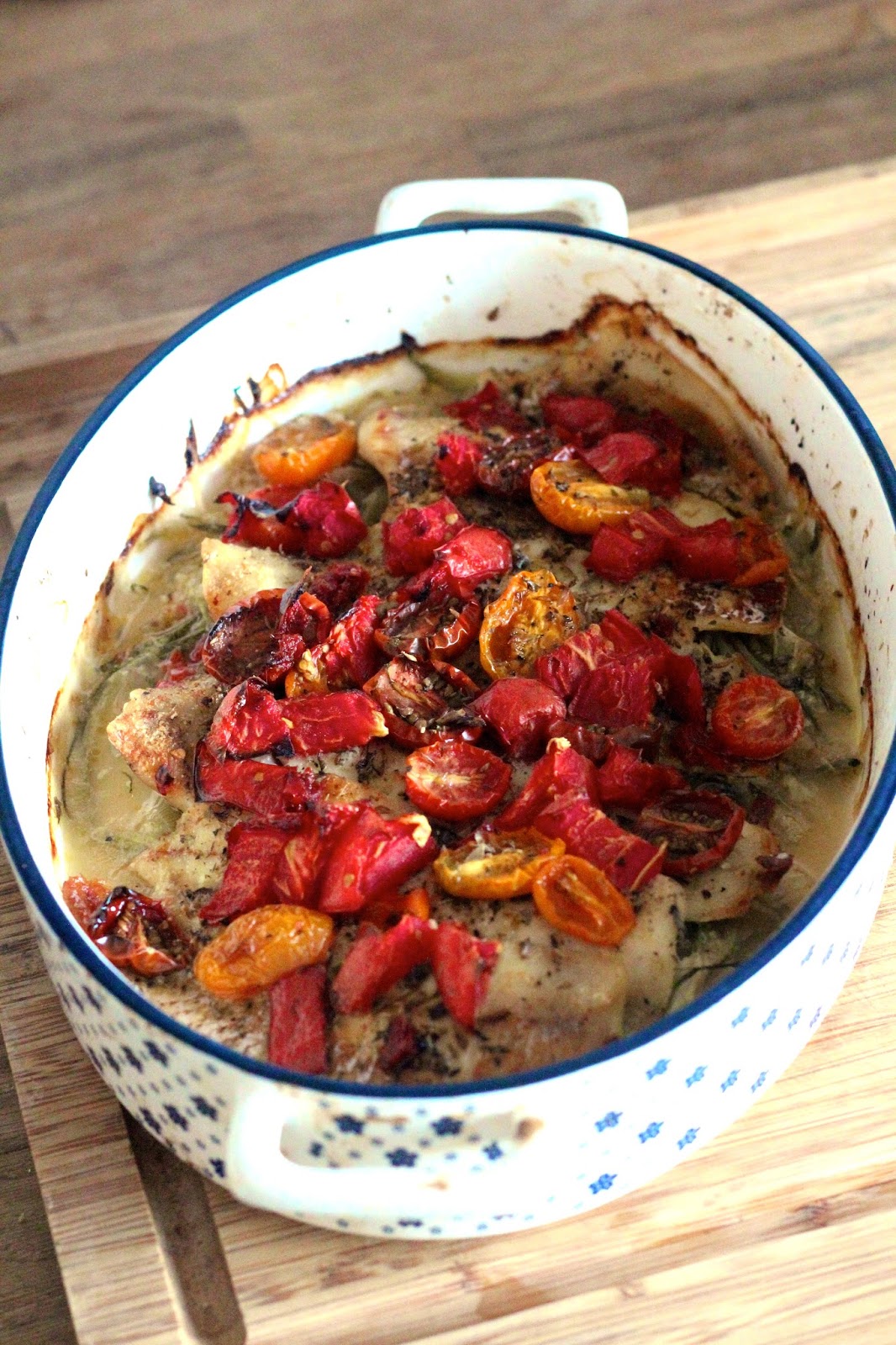 Filetes de Pescada com Courgete e Tomate no Forno