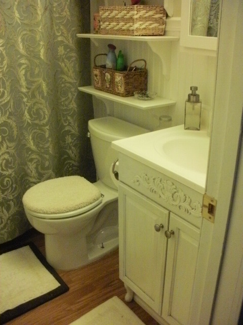Small Moments: Bathroom Reveal Small Moments: Bathroom Reveal