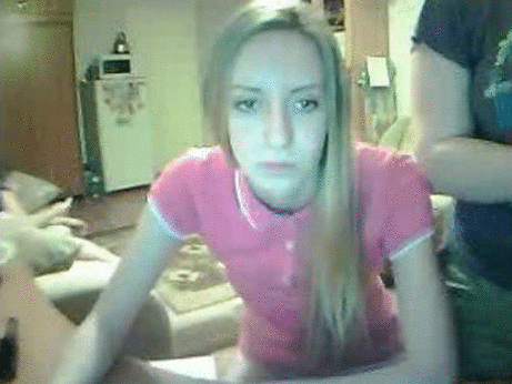 FUNNY CHATROULETTE, OMEGLE, BAZOOCAM CAPTURES: Russian girl's crazines...