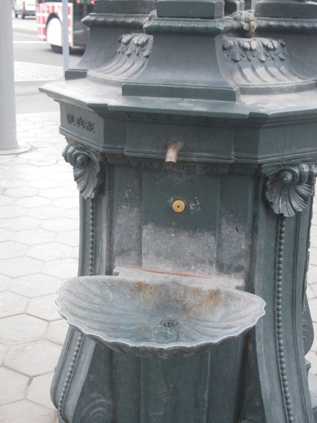 Redescubriendo Barcelona y más allá 31/01/2016 Fuente Wallace