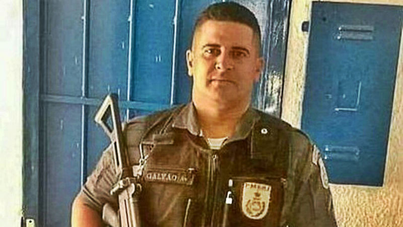 Jornal Mural: PM morto em ataque criticou UPP: 'Colocam a gente dentro