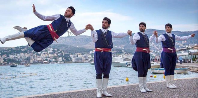 Φυλάκιση ενός χρόνου σε κοπέλι Κρητικό που έκανε ανήθικες προτάσεις σε 13χρονη!!! Φυλάκιση ενός χρόνου σε κοπέλι Κρητικό που έκανε ανήθικες προτάσεις σε 13χρονη!!!