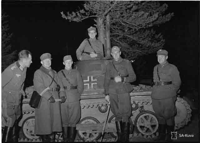 Finnish troops with a Panzer 1, 15 October 1941 worldwartwo.filminspector.com