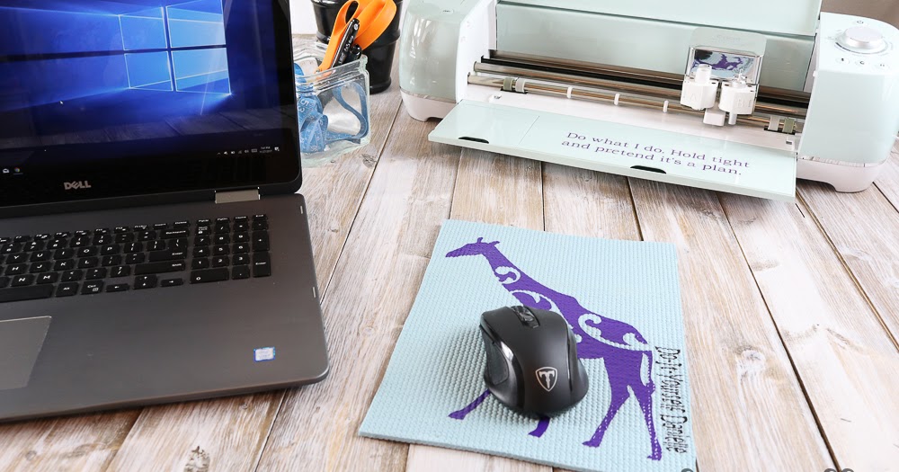 How to Make a Reversible Mouse Pad With an Upcycled Yoga Mat DIY Danielle