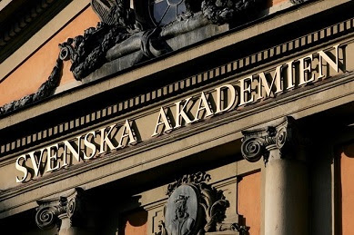 Svenska akademin jakama Nobelin kirjallisuuspalkinto edustaa # 4