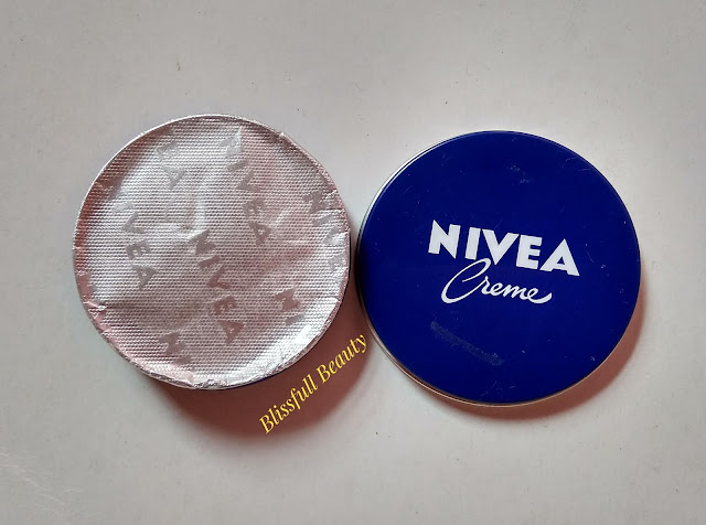 Nivea cream vs Nivea soft light moisturizer. Which one is better?