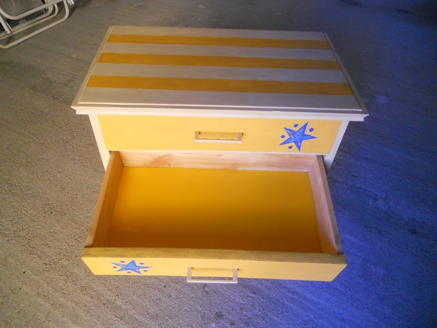 me gusta reciclar: la mesilla de la abuela