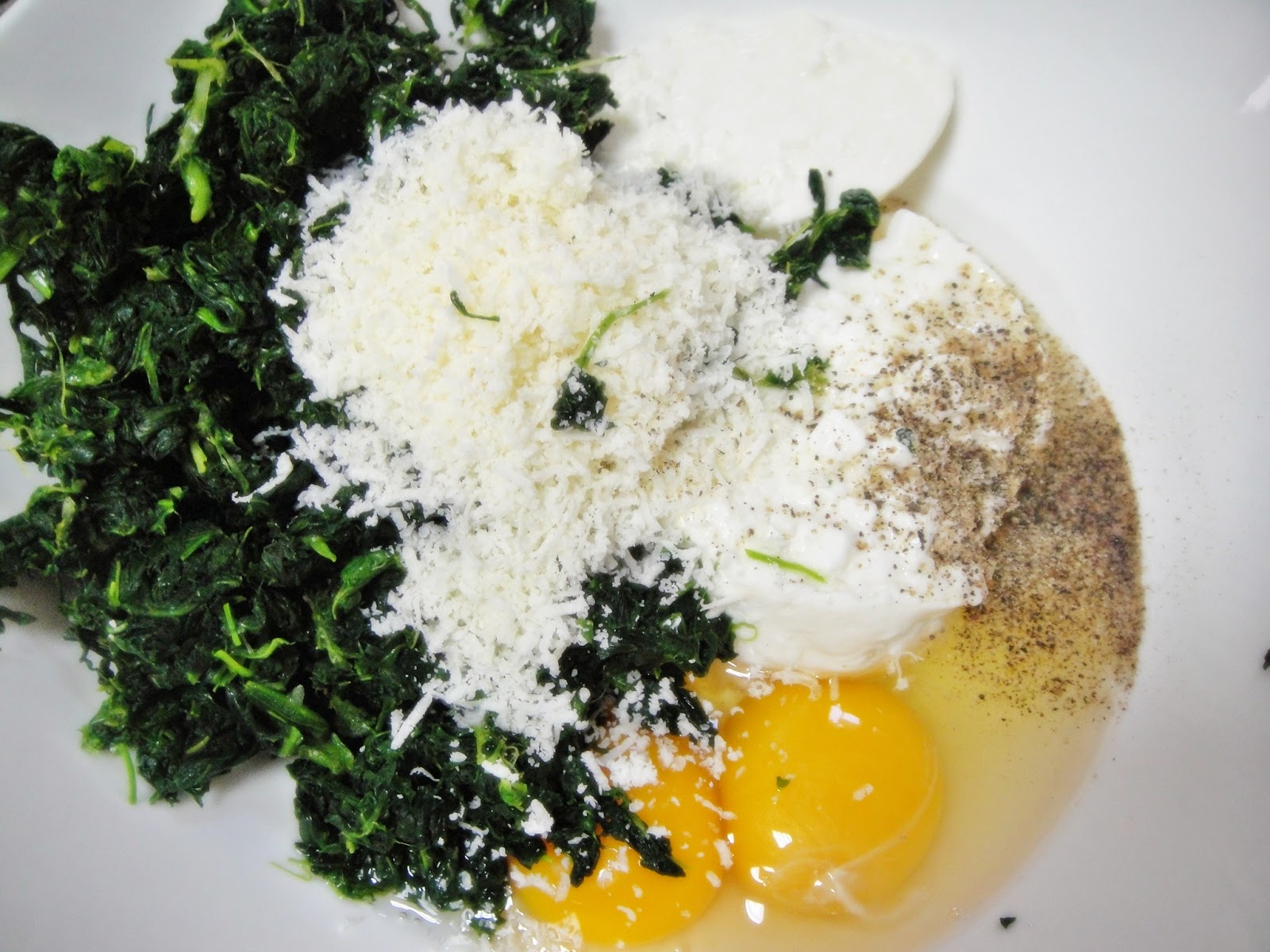 Maryam's Culinary Wonders 810. Spinach Cottage Cheese Pie