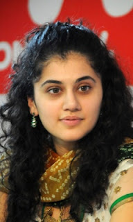 Taapsee Pannu IMAGES, GIF, ANIMATED GIF, WALLPAPER, STICKER FOR WHATSAPP & FACEBOOK